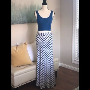 bebe blue and white Maxi Skirt and blue crop top